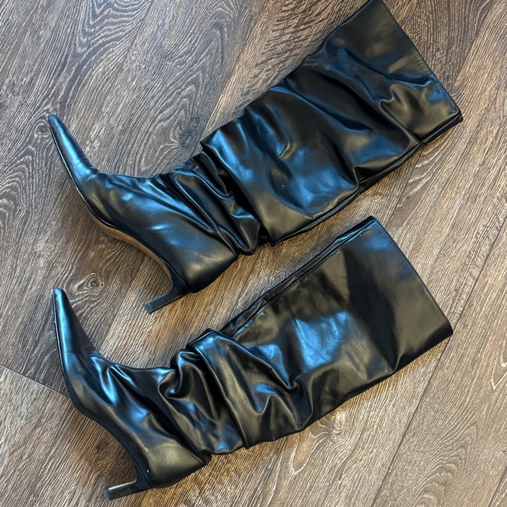Zara Black Slouch Kitten Heeled Boots